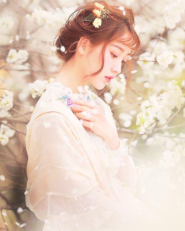 婚約已至:總裁求娶1001次封面